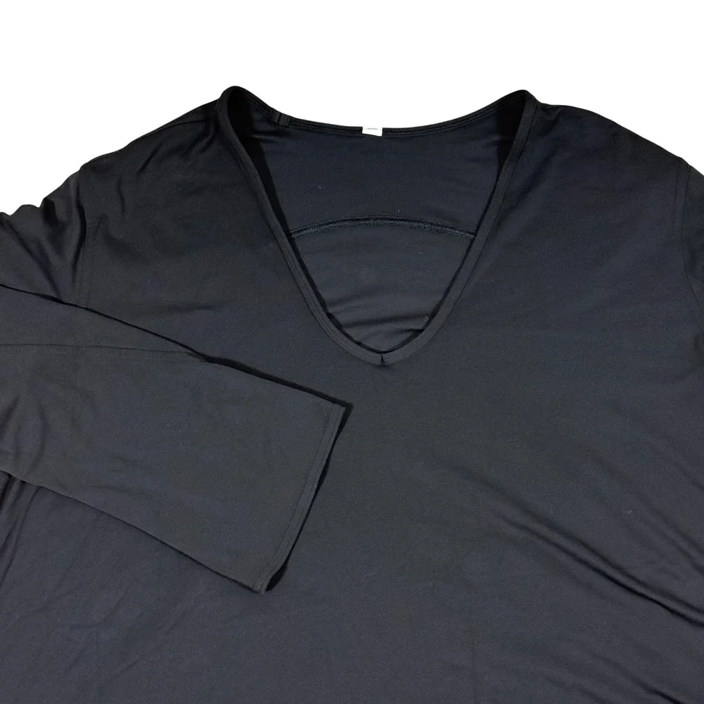 Lululemon Back In Action V Neck Long Sleeve Women's Large Black‎ Top